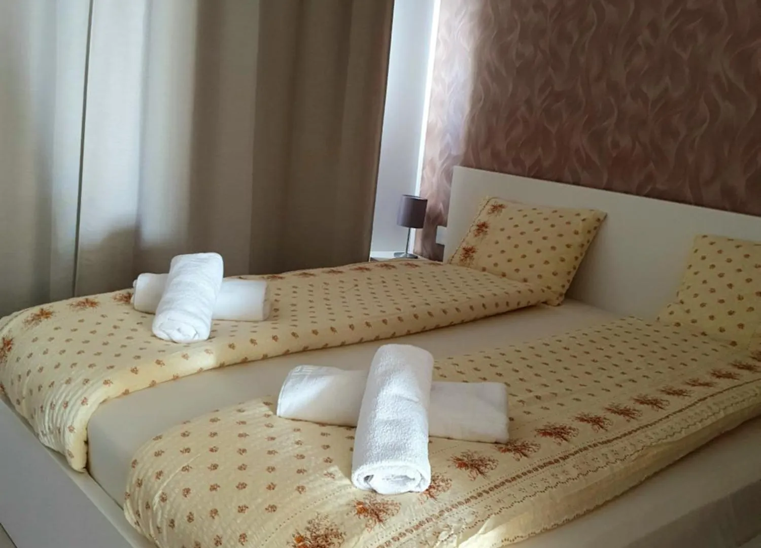 Luxury Beachfront Apartment With Pool, Sauna, Fitness And Gym In Province Malaga, Andalusia Mijas 0*,  Spain